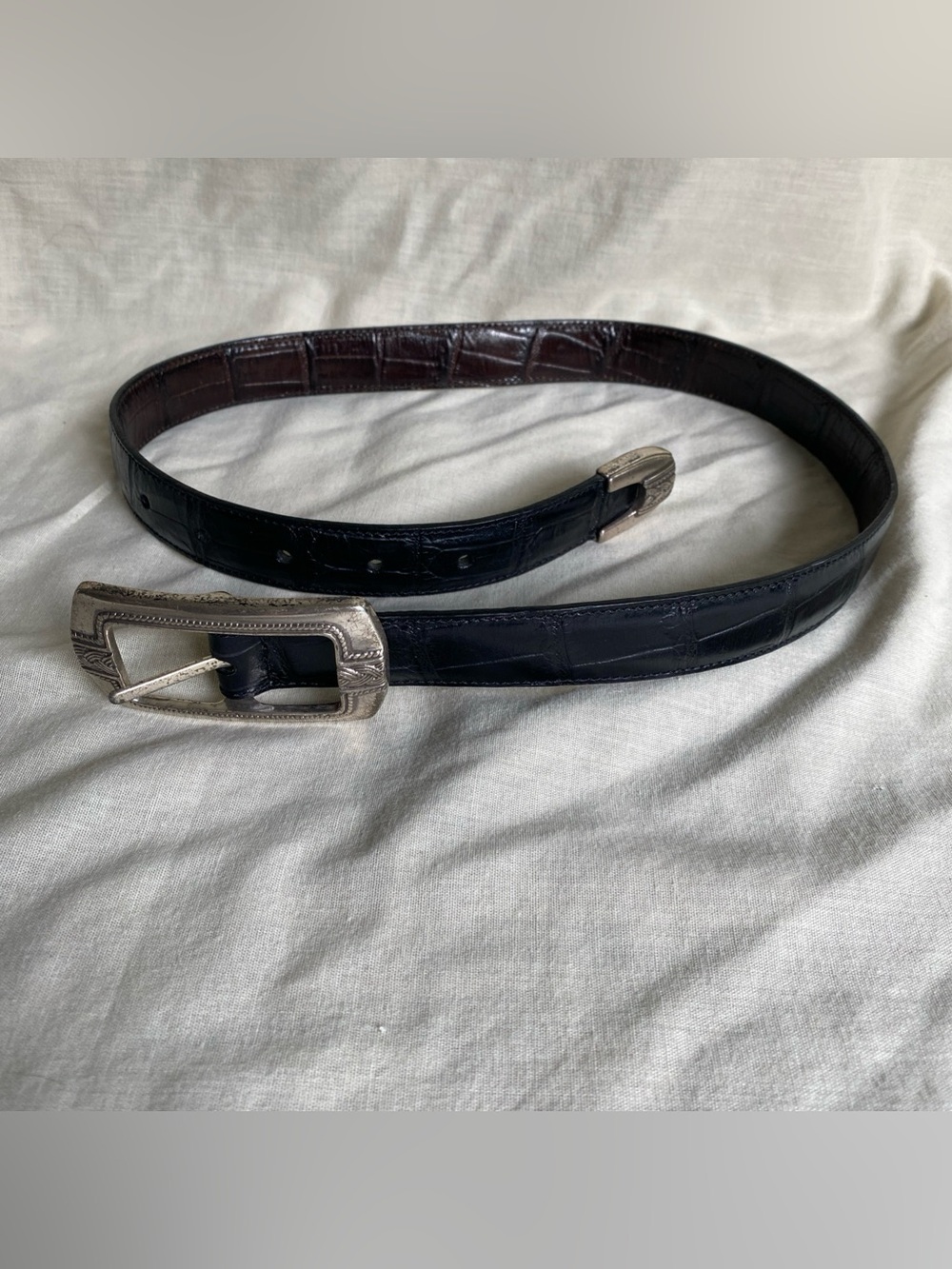 Vintage Black Leather Belt Croc Embossed Silver Buckle Tip Size Small Western